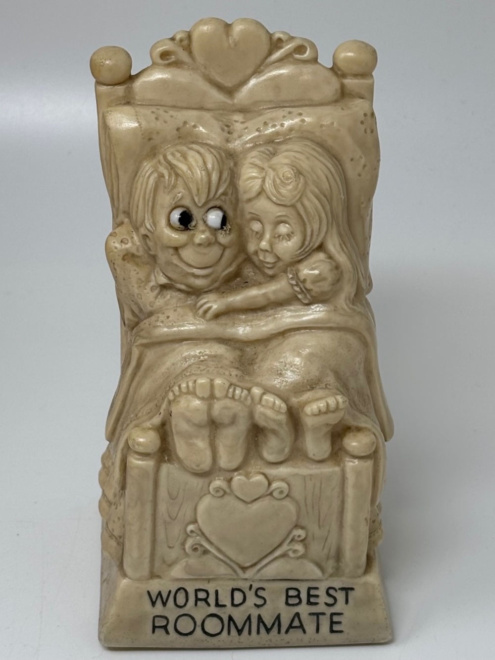 R&W Berries Co Figurine World's Best Roommate Man Woman in Bed USA 1971 Googly